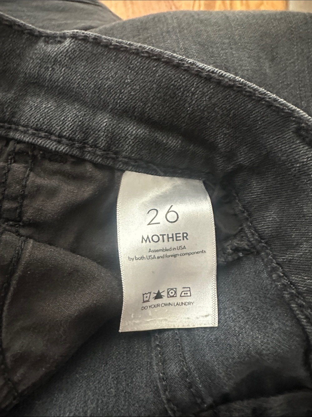 MOTHER “the hustler ankle fray” size 26 - Picture 5 of 5